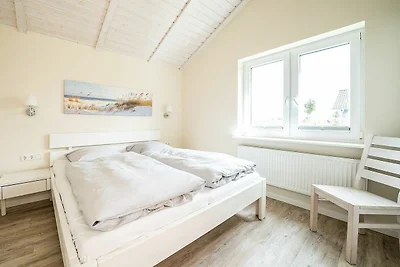 DAG-951 - Freistehendes Haus mit privatem Gar...