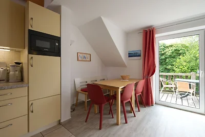2-Raum-Ferienwohnung, 6 Personen, Balkon, OG...