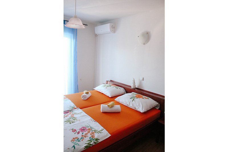 Victoria: Schlafzimmer