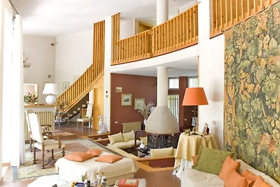 Ideal Villa