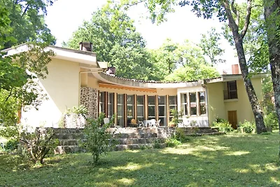 Ideal Villa