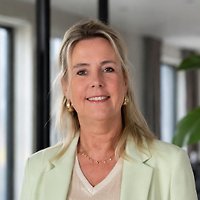 Frau J. Scheper