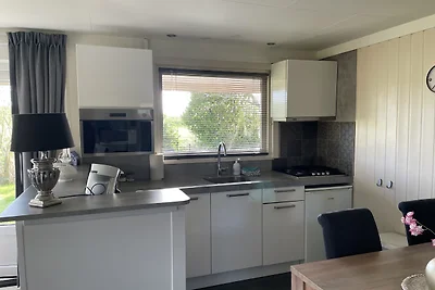 Luxe Beachbungalow am IJsselmeer 26