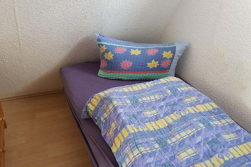 Camera da letto 2 (1 letto)