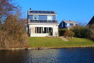 Fantastyczna lokalizacja nad jeziorem, dom 158