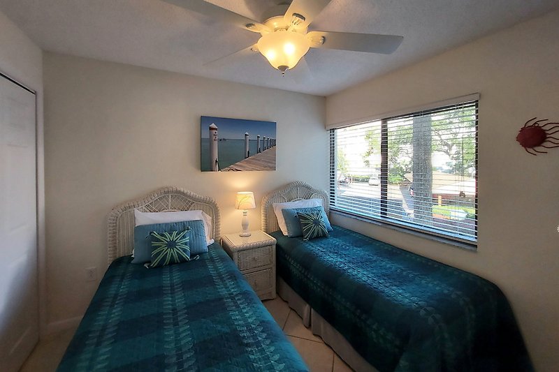 Guest Bedroom im romantischen Florida Vintage Style