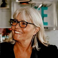 Frau M. Höflinger Frau M. Höflinger