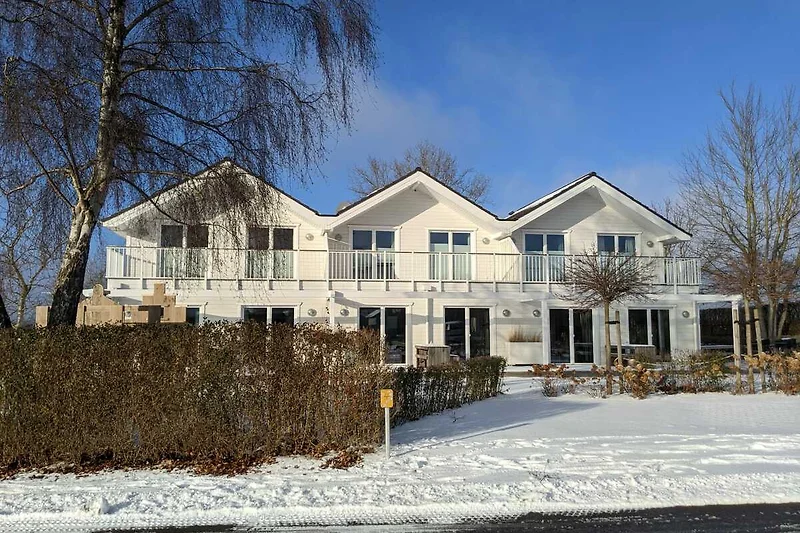 Wunderschön im Winter mit Schnee, BADEBUDE im Winter