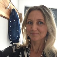 Frau I. Bux Frau I. Bux