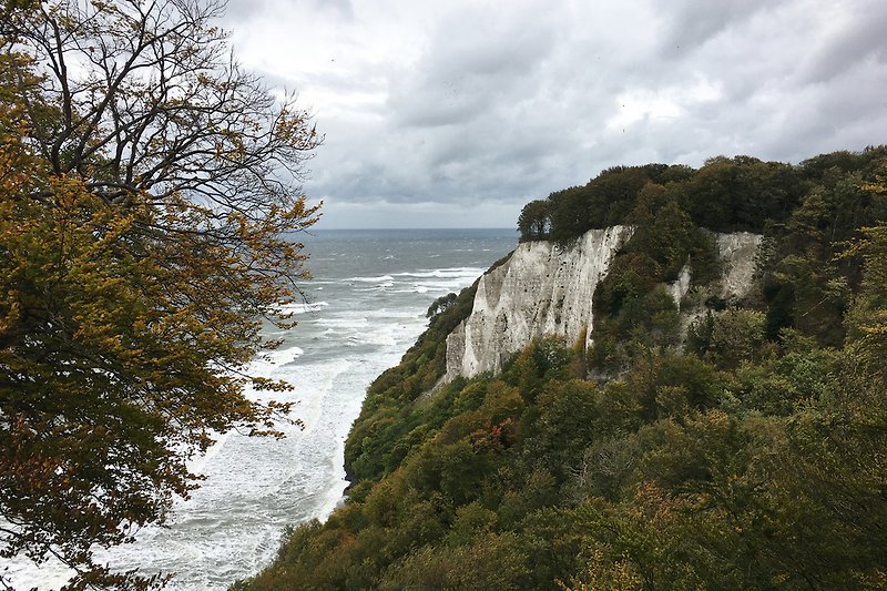 Die Kreidefelsen im Oktobersturm.