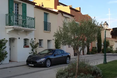 Haus in Port Grimaud mit Liegeplatz