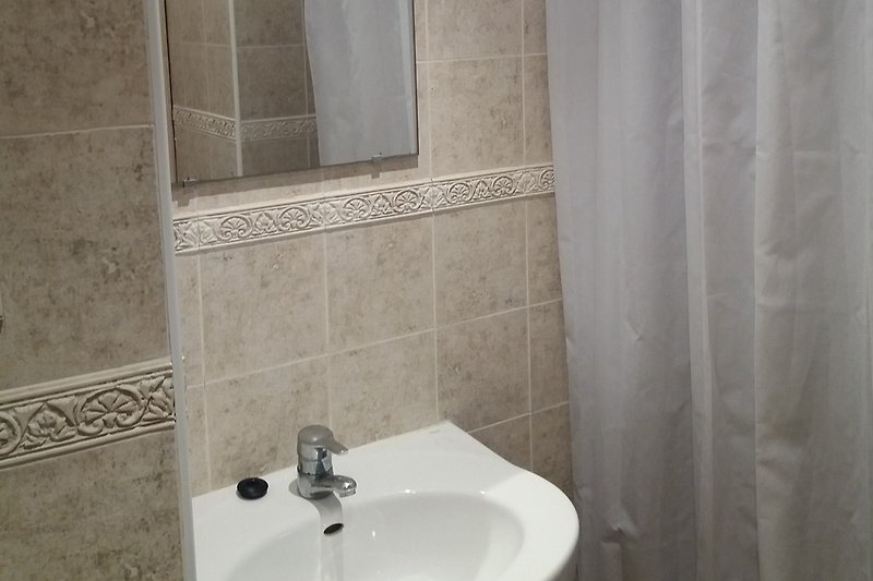 Bath doble room