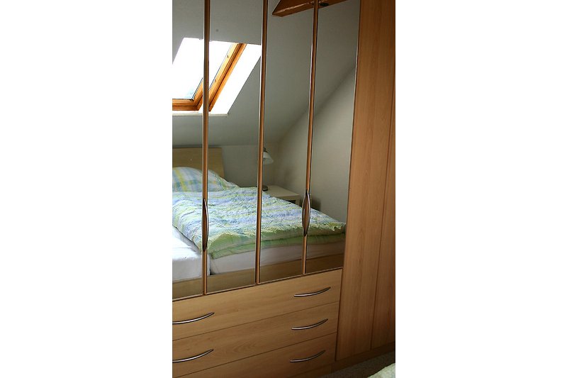 Schlafzimmer-Doppelbett