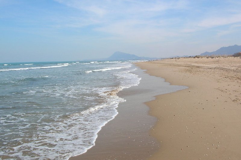 Beach of Oliva
