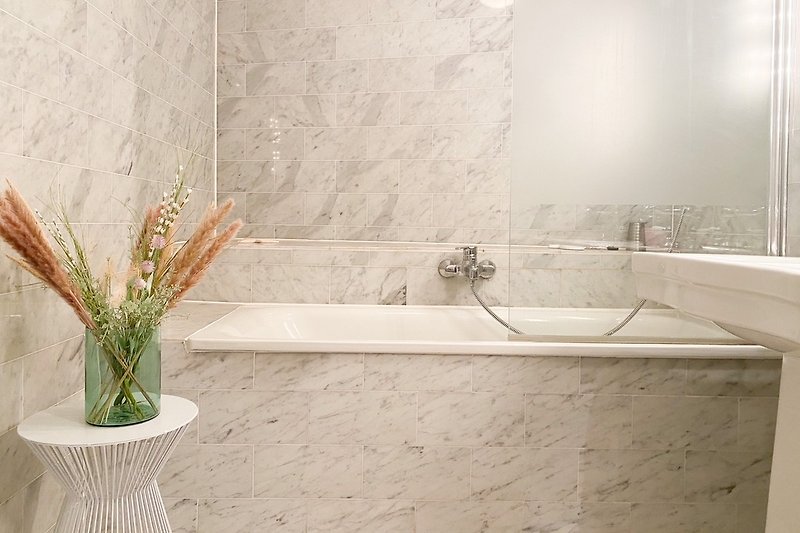 Badezimmer 1