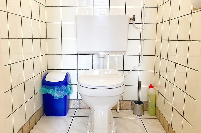 OK15 - separate Toilette