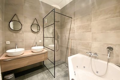 Luxe VE07 am Wasser