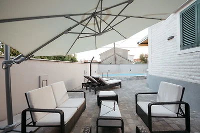 Villa Privlaka ****