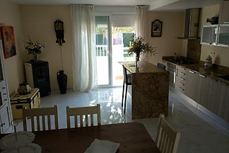 Kuća u nizu u blizini plaže