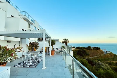 Penthouse Balcon del Mar 121 by Casasol