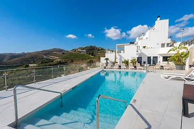 Penthouse Balcon del Mar 124 by Casasol