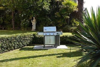 PALAZZO VALENTINO *****