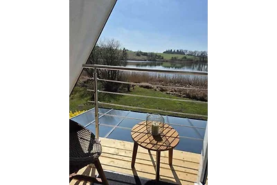 Ferienhaus m.Wassergrundstück1300qm
