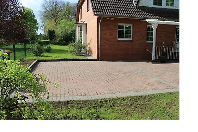 Casa bifamiliare a sé stante.