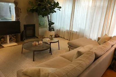 Villa 300 meter from the beach