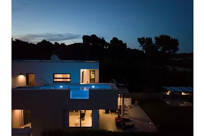 Villa Chiara - schöne Luxusvilla