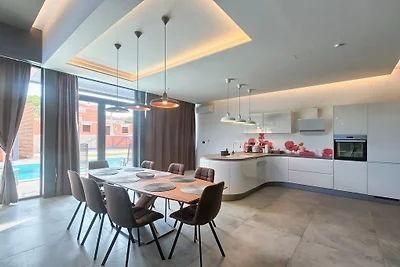 Villa Mediterraneo 2