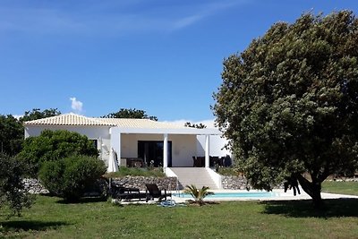 Villa ENA directamente en el mar con piscina