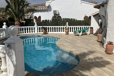 Villa in Finca-stijl met zwembad en