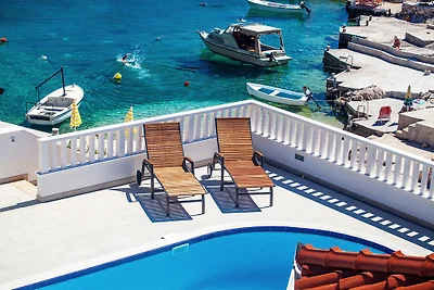 STRANDVILLA TIHANA, 5 met vom Meer