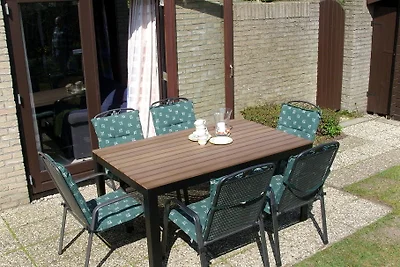 Familienfreundlicher Bungalow 253