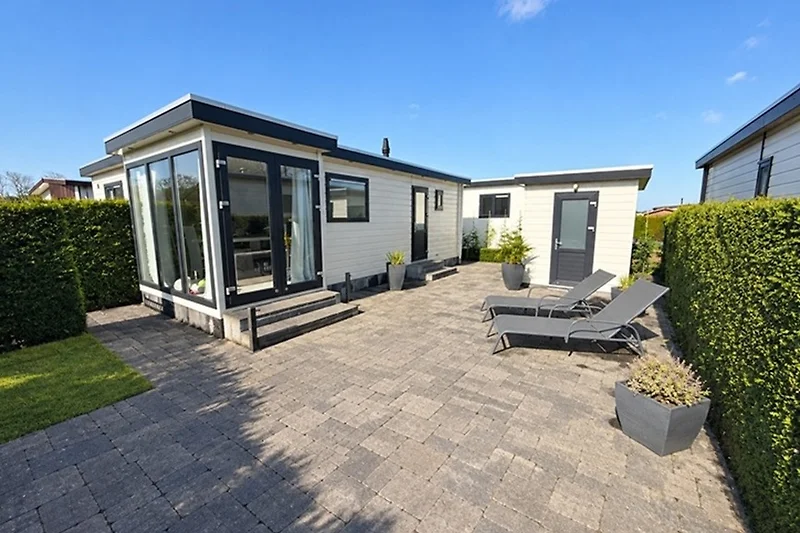 Sehr geräumiges Chalet für 6 Personen mit großem, sonnigem Garten.
