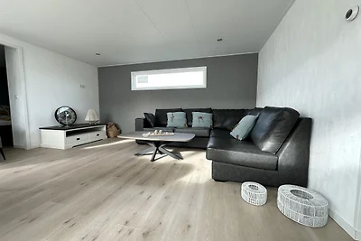 veld 51 - Eureka Park Renesse