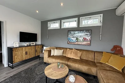 Eureka Chalet 87