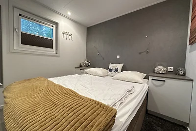 Eureka Chalet 87