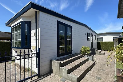 Eureka Chalet 83