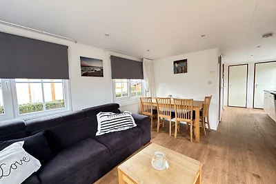 Eureka Chalet 83