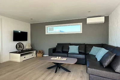 veld 51 - Eureka Park Renesse