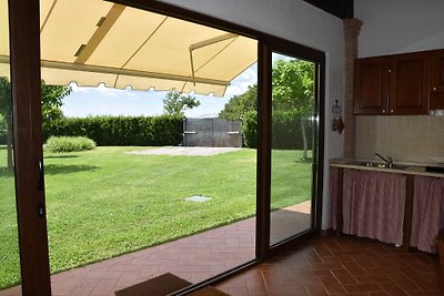 Casa al mare con giardino privato