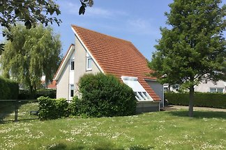 Zeeland Village, Strand 92