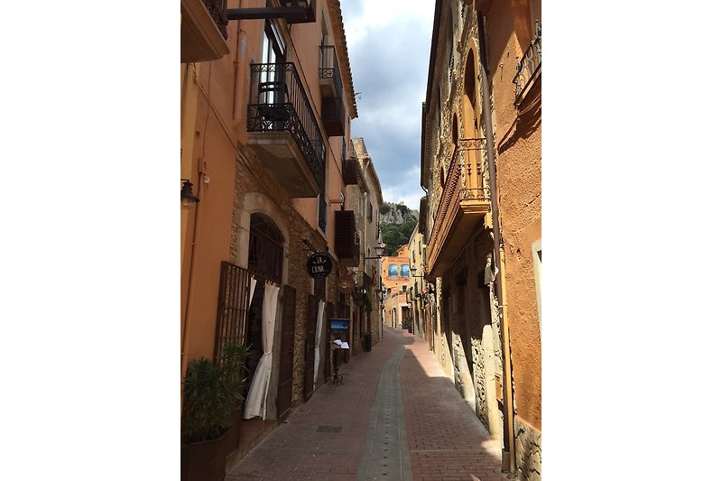 Attractive Begur with narrow streets