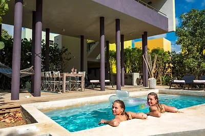 Designvilla Bohémi Resort Curacao