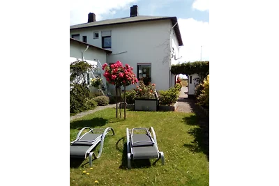 Appartamento Am Deich con terrazza e giardino