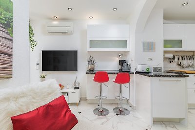 Apartman sunce with sea view