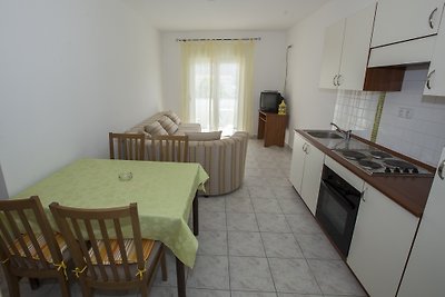 Apartmani Simona- Lopar