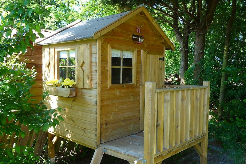 Playhouse with porch for the little ones